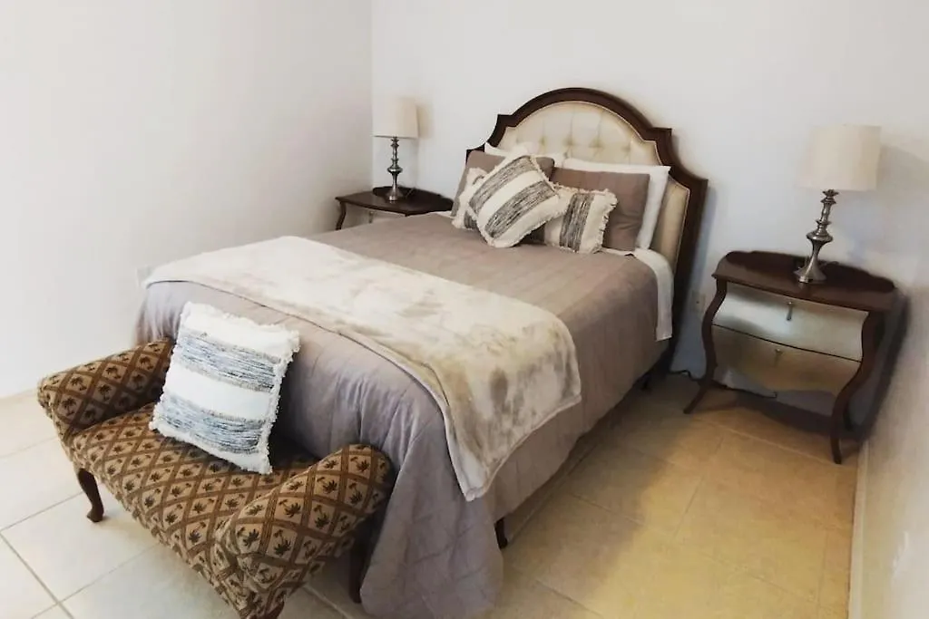 Home From Home 5 Bedroom Villa Давенпорт Дом отдыха